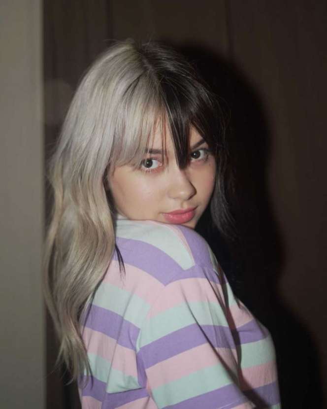 Potret Transformasi Gaya Rambut Rebecca Klopper, Ada Model Bob Mirip Vanessa Angel!