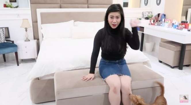 10 Adu Mewah Kamar Tidur Artis yang `Naik Daun`, Milik Fuji Bak Ranjang Princess di Disneyland, Impian Masa Kecil