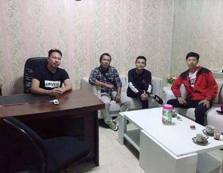 10 Adu Mewah Rumah Aldi Taher VS Vicky Prasetyo, Artis Kontroversi Ikut Caleg 2024, Bak Bumi & Langit?