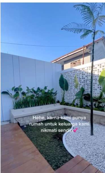 Dihina Punya Rumah Dalam Gang Sempit, Ternyata Lihat Isi Dalamnya Bikin Melongo, Nggak Kalah Mewah Dari Hotel Berbintang!