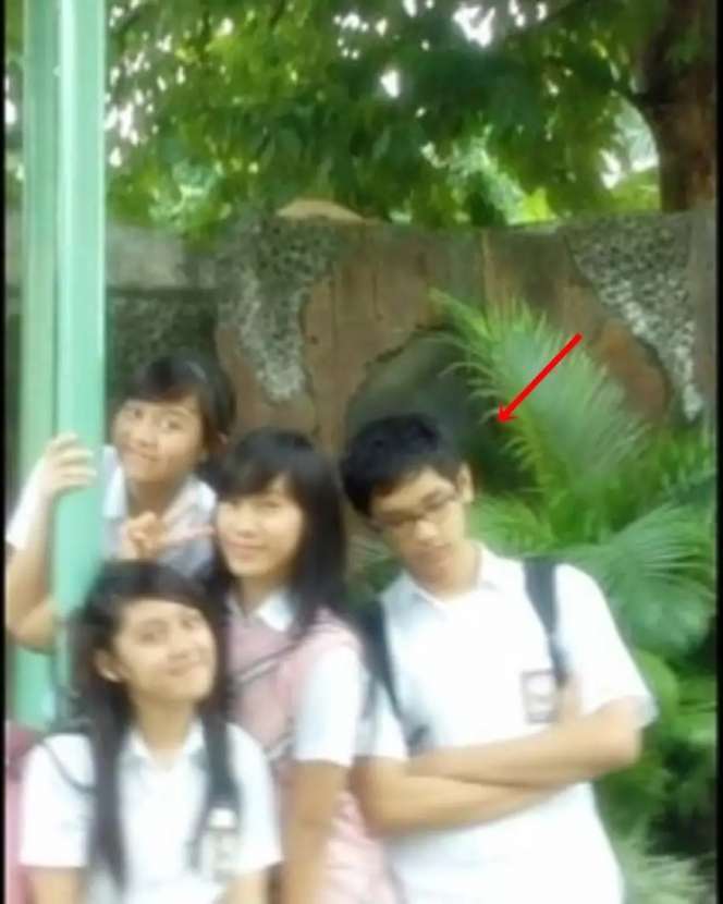 12 Foto Lawas Artis Bareng Geng SMA, Soimah Jadi Primadona di Sekolah, Cantik & Gaul Abis!