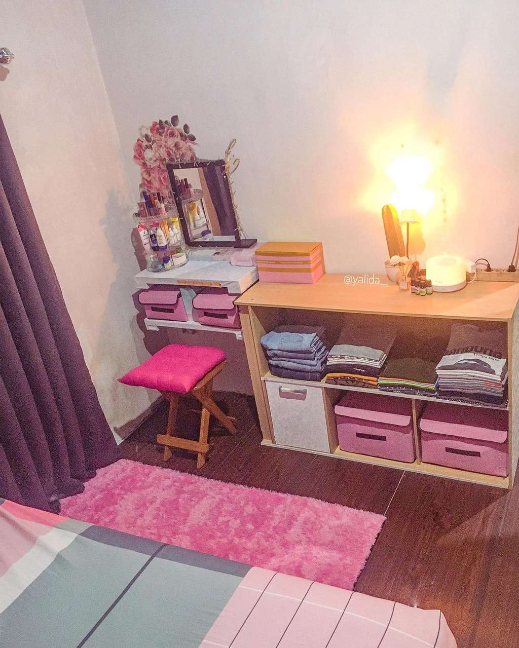 Rumah Luarnya Kumuh Berdinding Batako, Ternyata Dalamnya Bak Istana Barbie Serba Pink, Lihat 12 Potretnya