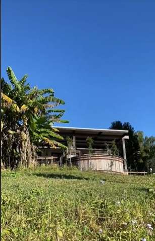 Dari Luar Gubuk Reyot, Pas Lihat Dalamnya Ternyata Bak Resort Termewah, Ini Potretnya yang Bikin Takjub!