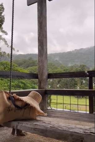 Dari Luar Gubuk Reyot, Pas Lihat Dalamnya Ternyata Bak Resort Termewah, Ini Potretnya yang Bikin Takjub!