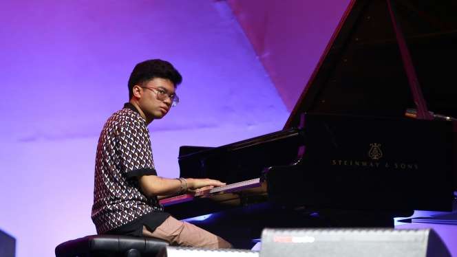 Foto Aksi Panggung Para Musisi di Java Jazz Festival 2023