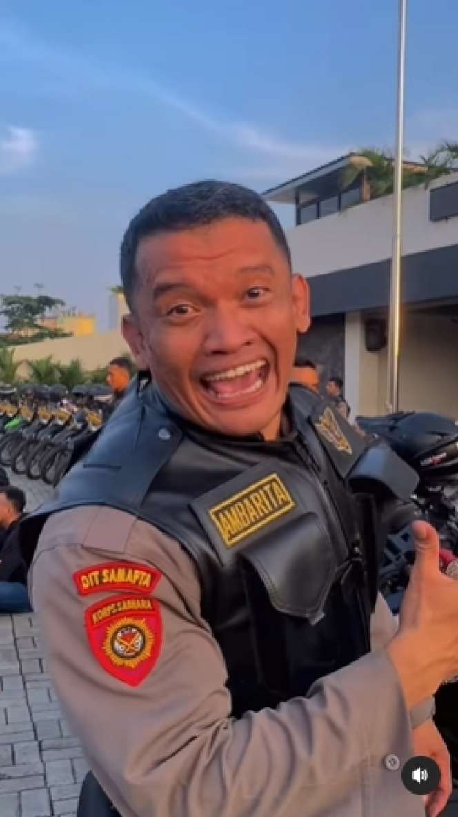Ingat Aipda Ambarita, Polisi Artis yang Dulu Dimutasi Gegara Langgar SOP? Kini Kembali Patroli di Jalan, Ini 8 Potretnya Makin Gagah