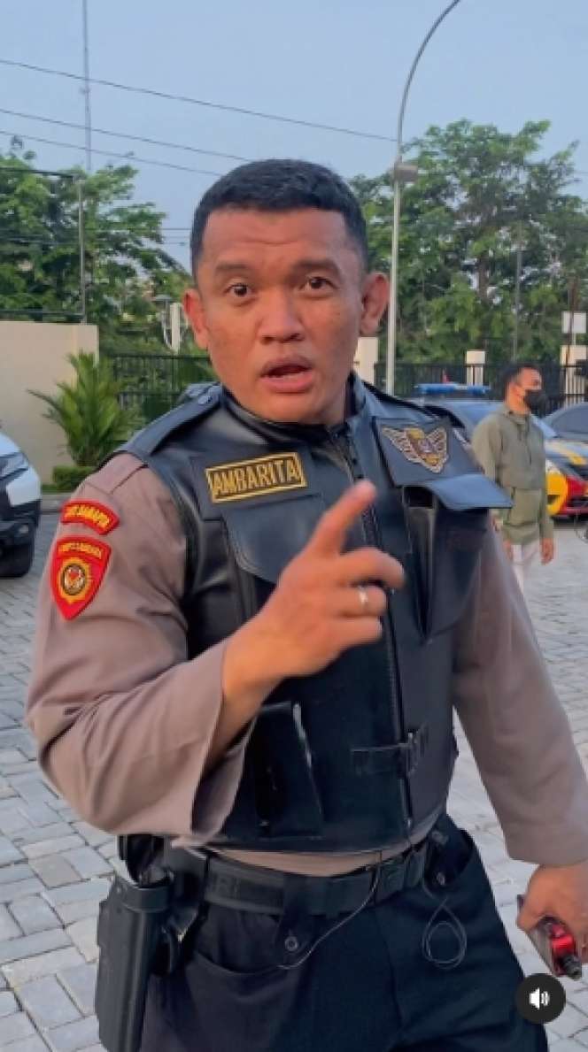 Ingat Aipda Ambarita, Polisi Artis yang Dulu Dimutasi Gegara Langgar SOP? Kini Kembali Patroli di Jalan, Ini 8 Potretnya Makin Gagah