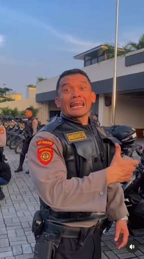 Ingat Aipda Ambarita, Polisi Artis yang Dulu Dimutasi Gegara Langgar SOP? Kini Kembali Patroli di Jalan, Ini 8 Potretnya Makin Gagah