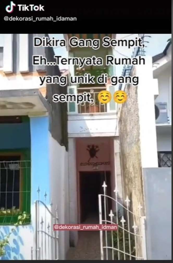 Penampakan Rumah Lebar 1 Meter Diantara Gang Sempit, Lihat Isi Dalamnya Ternyata…