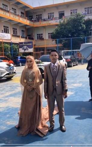 Viral Pesta Pernikahan Mewah di Gresik, Netizen Temukan Kejanggalan: Pulang Jadi Janda dan Duda!