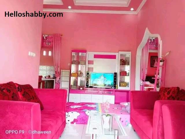 Potret Rumah Serba Pink di Tengah Desa, Tampilannya Super Cantik, Bikin Betah Seharian!