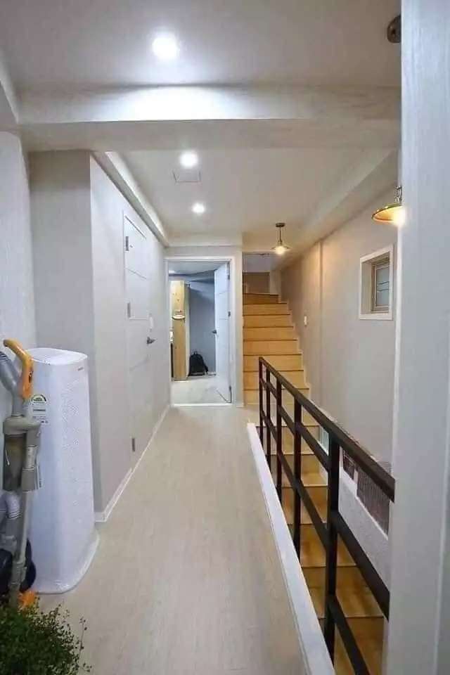 Viral Rumah Tipis di Pinggir Jalan, Luarnya Tampak Aneh, Dalamnya Bikin Takjub Bak Hotel Bintang Lima, Ini Potretnya