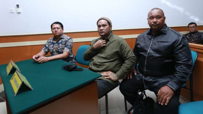 Potret Cantiknya Inara Rusli saat Hadir Sidang Cerai dengan Virgoun