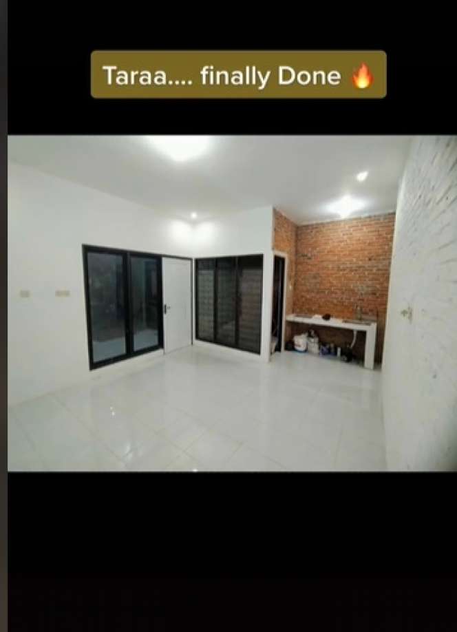 Transformasi Rumah Tua di Desa Usai Direnovasi, Usung Konsep Industrial, Hasilnya Beda Banget Bak Langit dan Bumi!