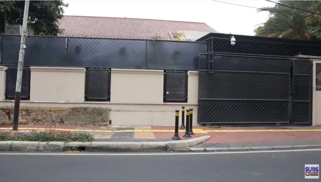 Digugat Gideon Tengker Rp100 M, Inilah 10 Potret Rumah Rieta Amalia yang Mewahnya Bak Istana, Raffi-Nagita Tak Ada Apa-Apanya!