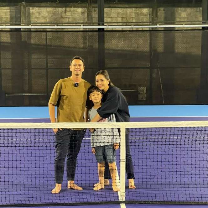 10 Potret Lapangan Tenis Pribadi Raffi Ahmad di Andara, Super Mewah, Tempat Berkumpul Para Artis!