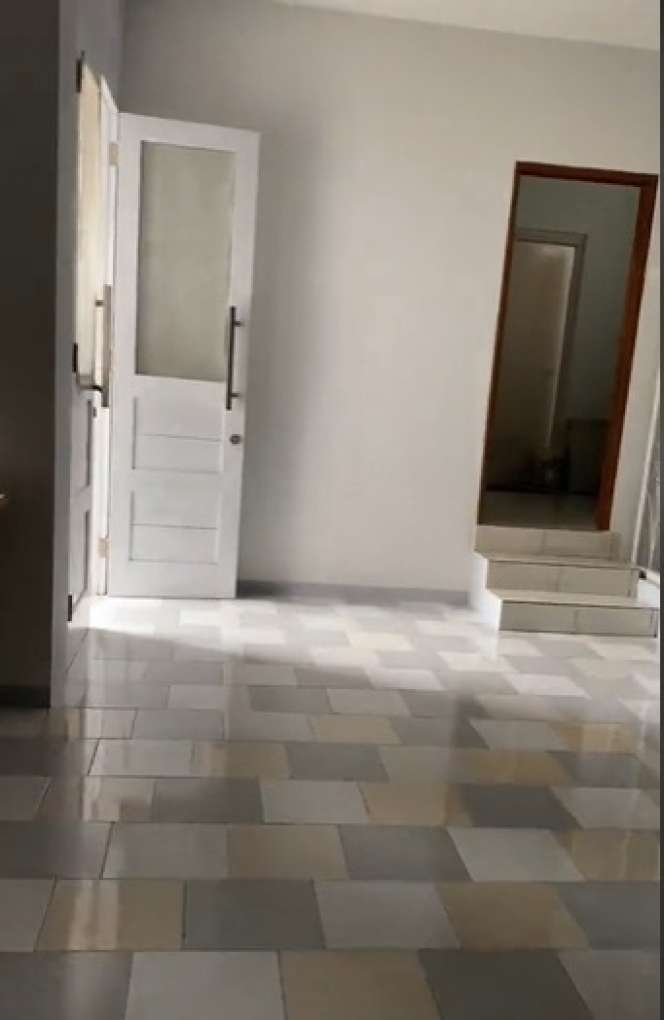 Dari Luar Terlihat Biasa Saja, Penampakan Rumah Ini Aslinya Bikin Syok, Ternyata Konsepnya Unik Banget!
