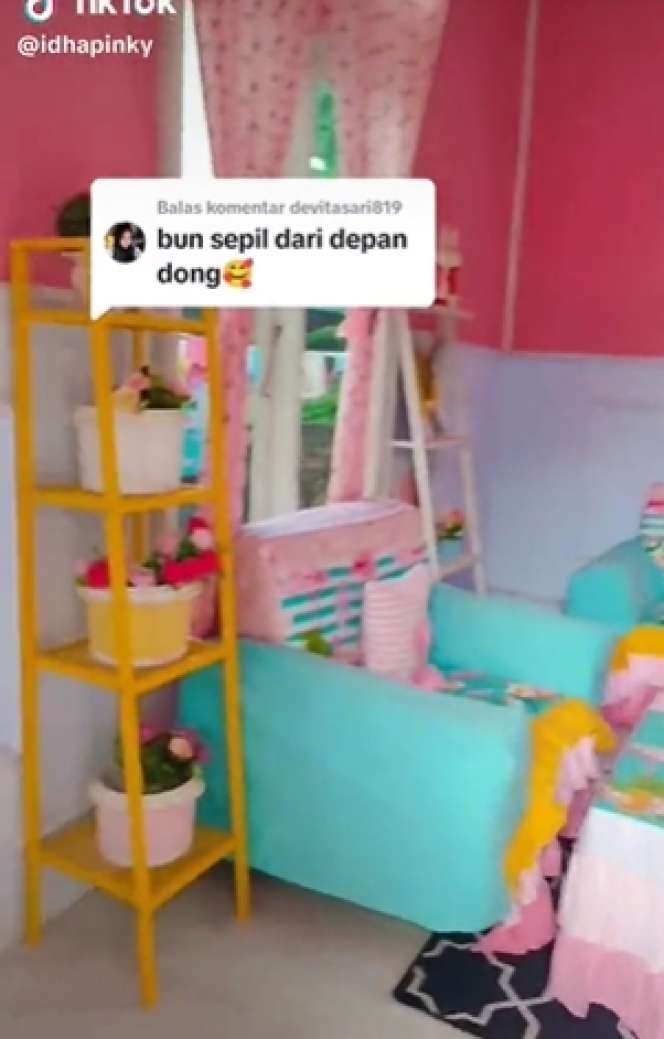 Rumah Papan Kayu dari Luar Terlihat Sederhana, Dalamnya Bak Hotel Barbie di Dunia Nyata, Ini 10 Potretnya