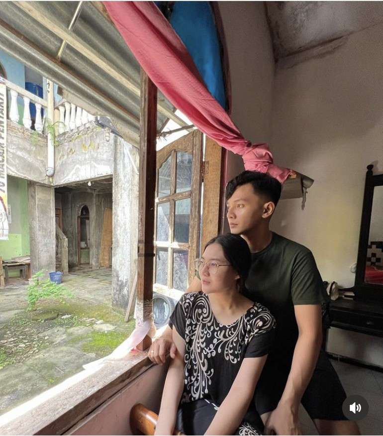 Gak Bergaya Glamour Lagi! Potret Terbaru Nella Kharisma Cuma Dasteran
