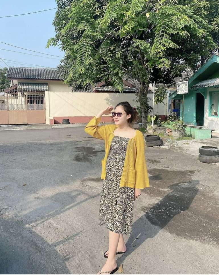 Gak Bergaya Glamour Lagi! Potret Terbaru Nella Kharisma Cuma Dasteran