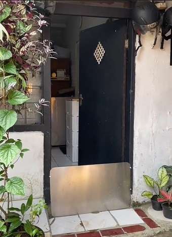 Wanita Ini Bagikan House Tour di Kontrakan Mini, Ternyata Isi Dalamnya Super Lengkap!