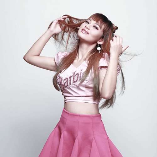 10 Potret DJ Kirei Candy, Adik Dinar Candy yang Cantik, Foto Terakhir Dikomentar Aneh-Aneh!
