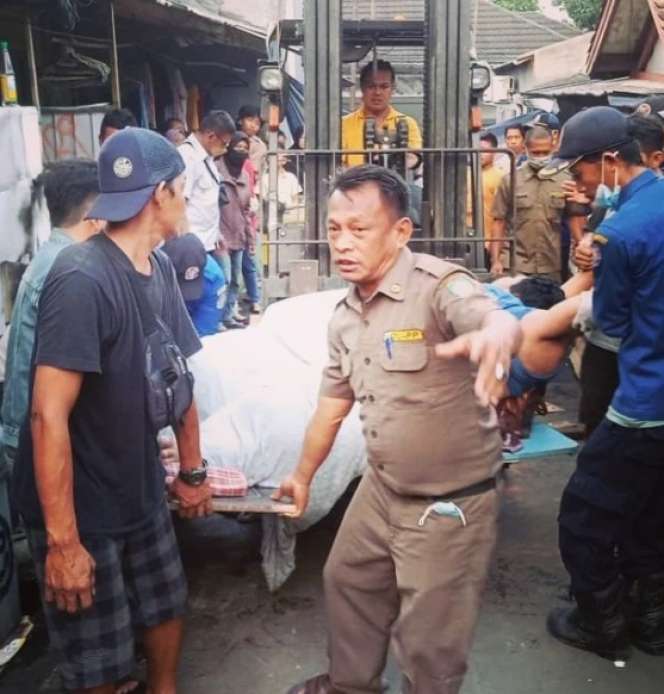 Potret Rumah Pria Tangerang Berbobot 300 Kg yang Dievakuasi Pakai Forklift, Ternyata Hanya Tinggal dengan Sang Ibu!
