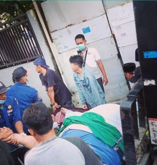 Potret Rumah Pria Tangerang Berbobot 300 Kg yang Dievakuasi Pakai Forklift, Ternyata Hanya Tinggal dengan Sang Ibu!