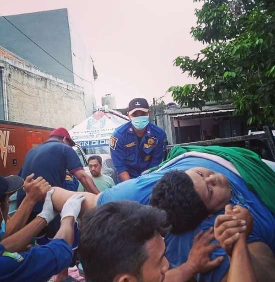 Potret Rumah Pria Tangerang Berbobot 300 Kg yang Dievakuasi Pakai Forklift, Ternyata Hanya Tinggal dengan Sang Ibu!