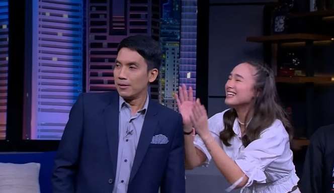 Potret Pesona Caitlin Halderman yang Bikin Desta Tersinggung Bahas Cerai