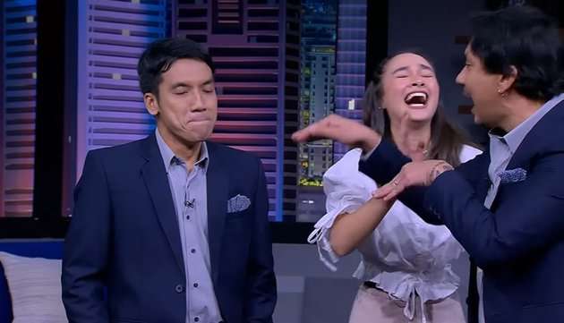 Potret Pesona Caitlin Halderman yang Bikin Desta Tersinggung Bahas Cerai