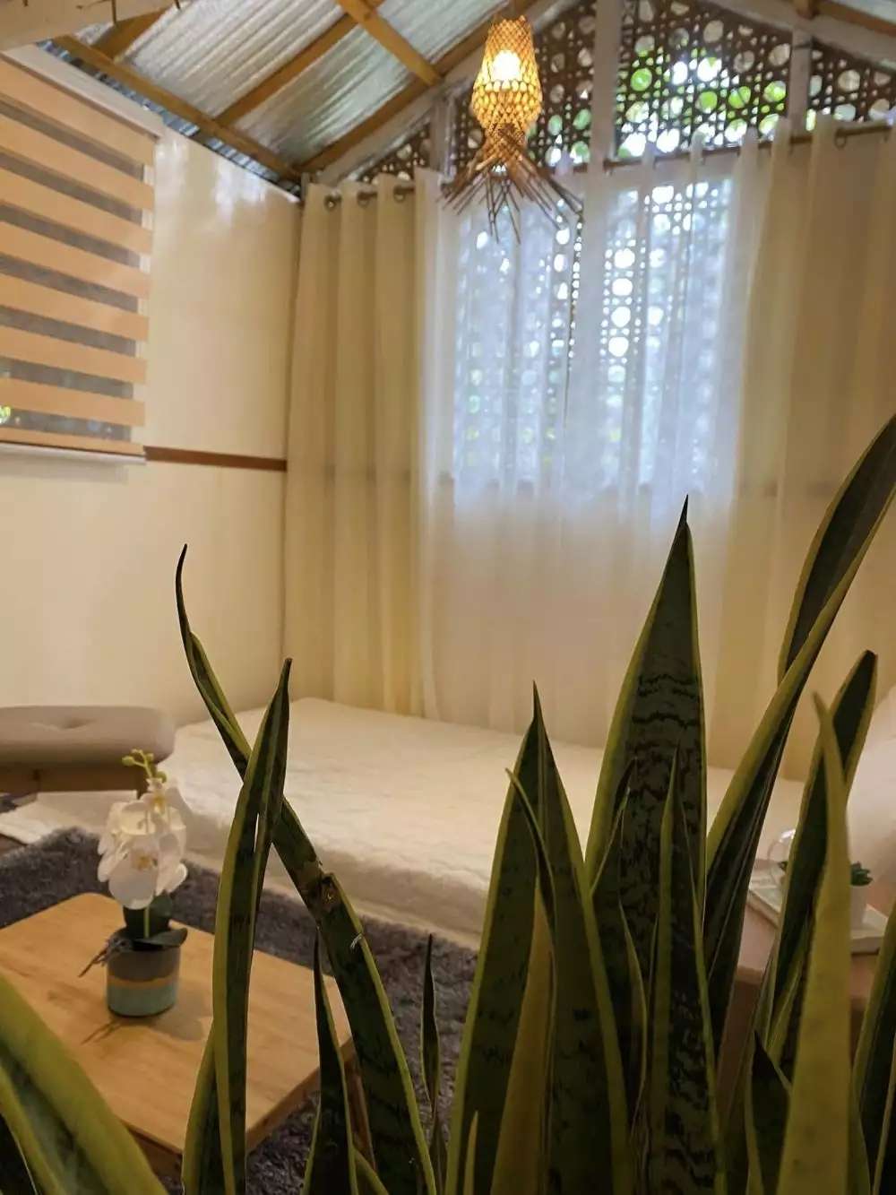 Rumah Luarnya Mirip Kandang Kambing, Tapi Interiornya Bak Hotel Bintang Lima, Lihat Potretnya Wow Banget!