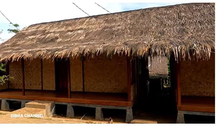Potret Rumah Panggung Terbuat Dari Bambu, Dari Luar Tampak Sederhana Lihat Isi Dalamnya Bikin Melongo, Bak Hotel Berbintang!