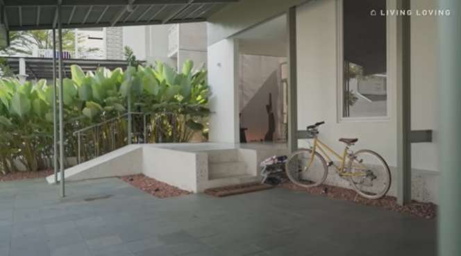 Potret Rumah Yi House yang Dibangun oleh Desain Grafis Asal Bandung, Vibes Huniannya Bak Sedang Liburan!