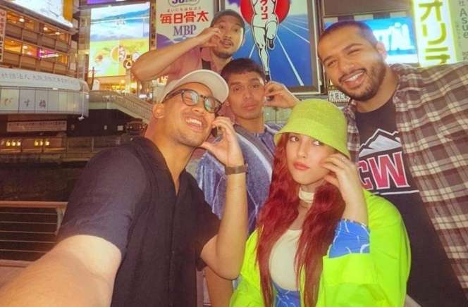 Potret Tasya Farasya Ajak Karyawan Liburan ke Jepang Sambil Dibelanjain, Apa Kabar Tasyi Athasyia?