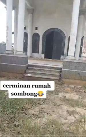 Viral Rumah Paling Sombong, Luarnya Megah Bak Istana di Negeri Dongeng, Ternyata Dalamnya Zonk