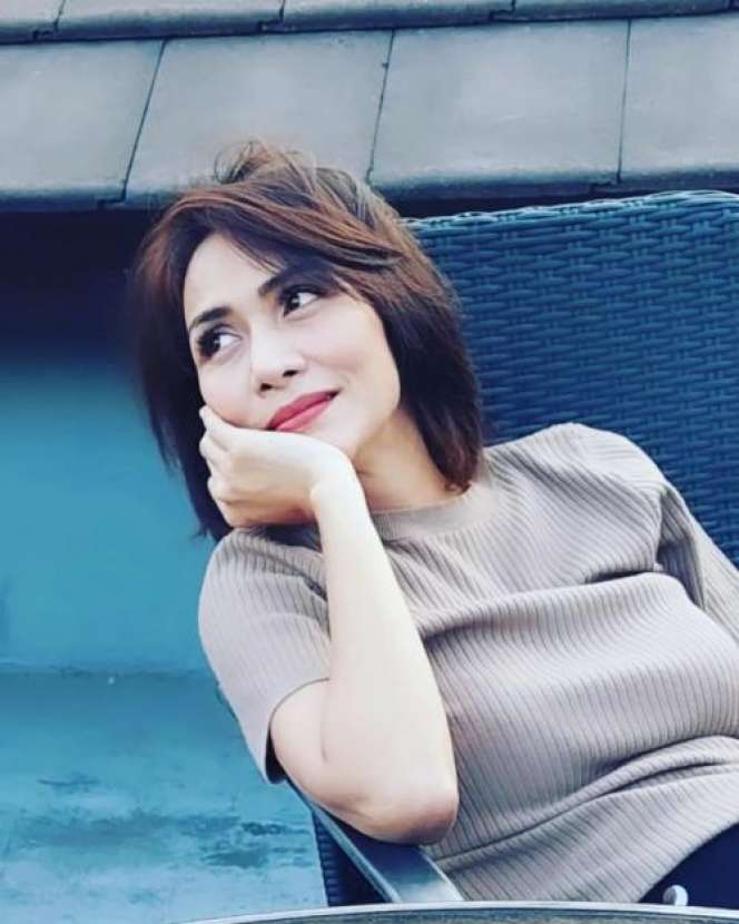 Potret Cantiknya Wenny Ariani Ibu dari Anak Biologis Rezky Aditya