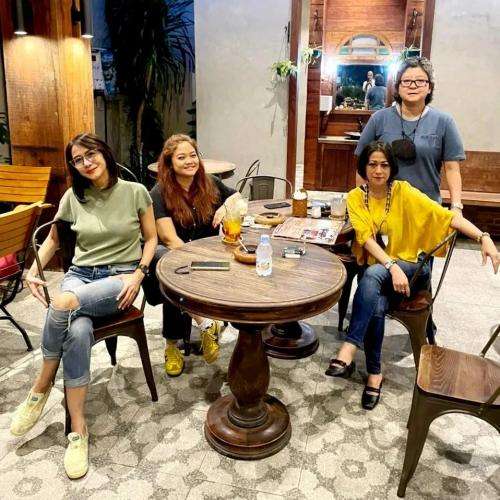 Potret Cantiknya Wenny Ariani Ibu dari Anak Biologis Rezky Aditya