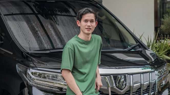 10 Potret Richard Theodore, Tiktoker yang Dihujat Gegara Sebut Orang NTT Tak Jujur, Bukan Orang Sembarangan!