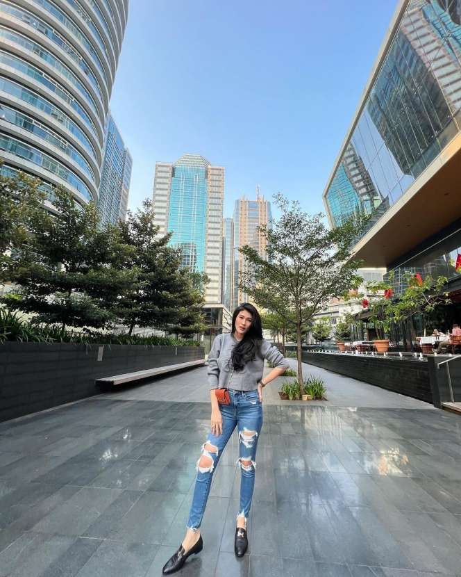 Potret Mantan Istri Samuel Rizal, Stevi Agnecya yang Makin Berani Setelah Lepas Hijab