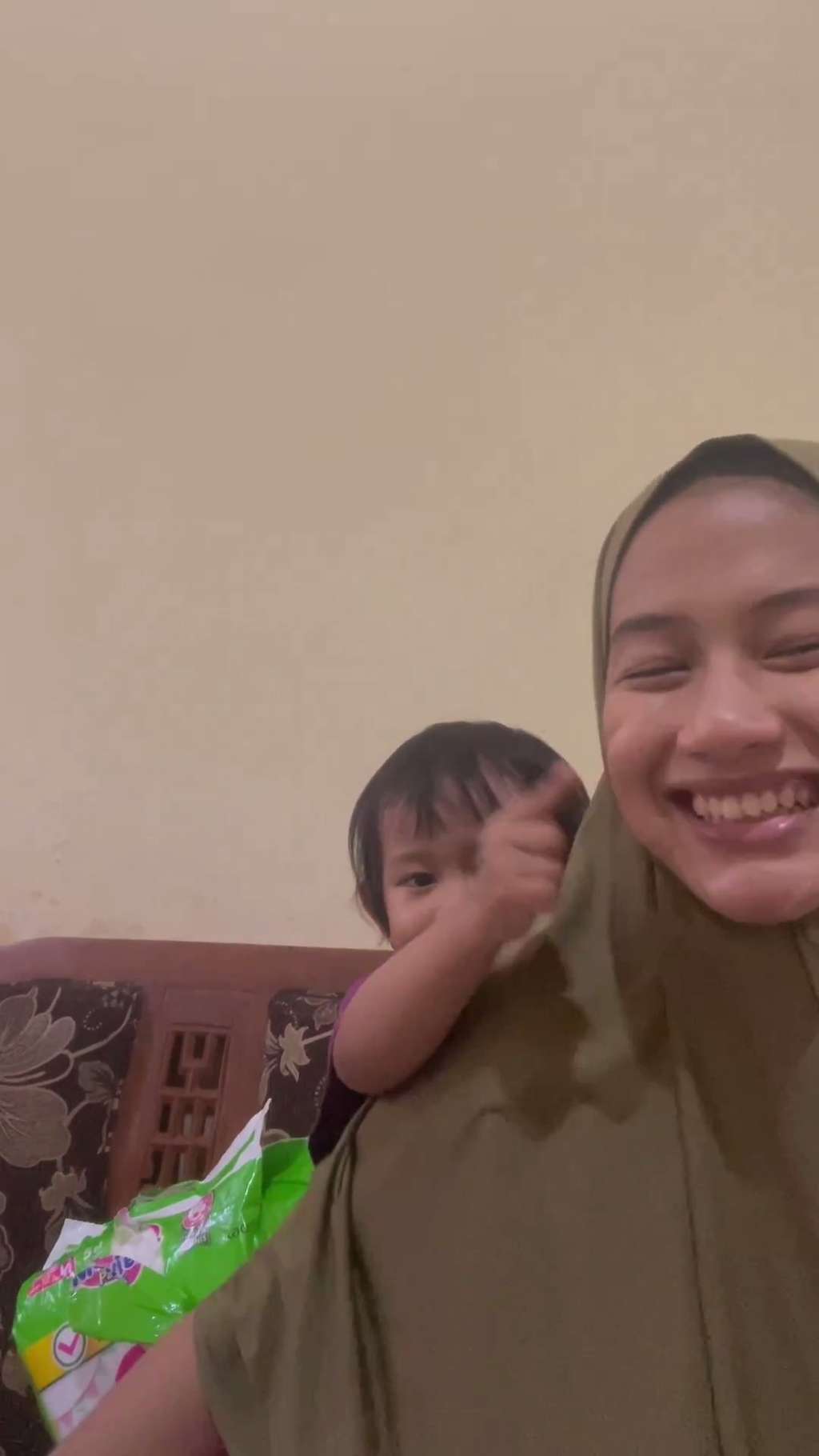 10 Potret Rumah Lita Hendratno, Miss Indonesia yang Viral Jadi Emak-Emak Berdaster Lusuh, Huniannya Jauh dari Mewah!