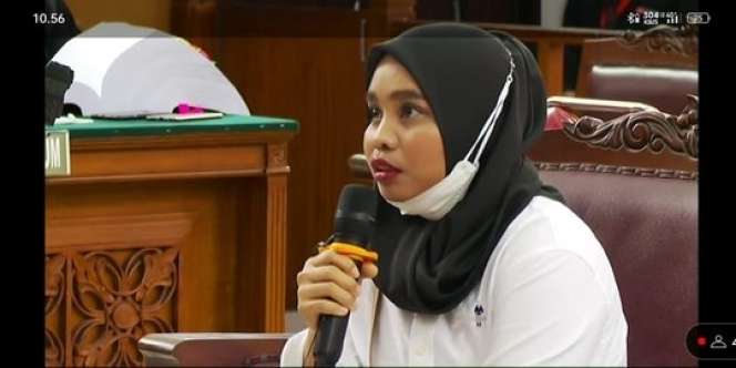 Masih Ingat Susi ART Ferdy Sambo? Dulu Viral Karena Berbelit-belit di Persidangan, Kini Unggah Status Mengejutkan di Tiktok