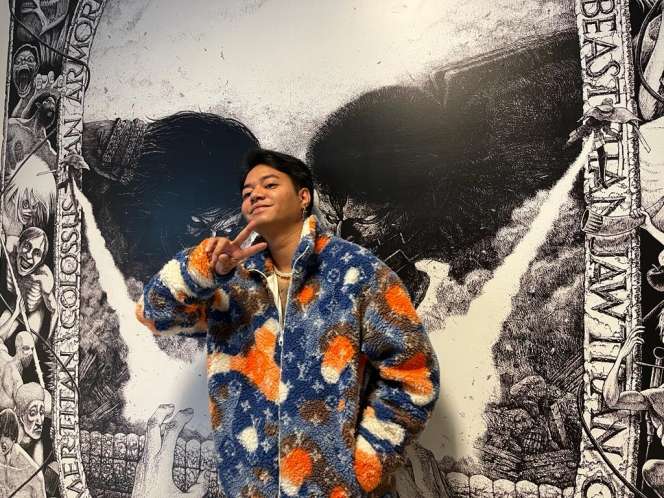 Potret Reza Arap Tak Berhenti Nganga Lihat Hasil Karya Hajime Isayama