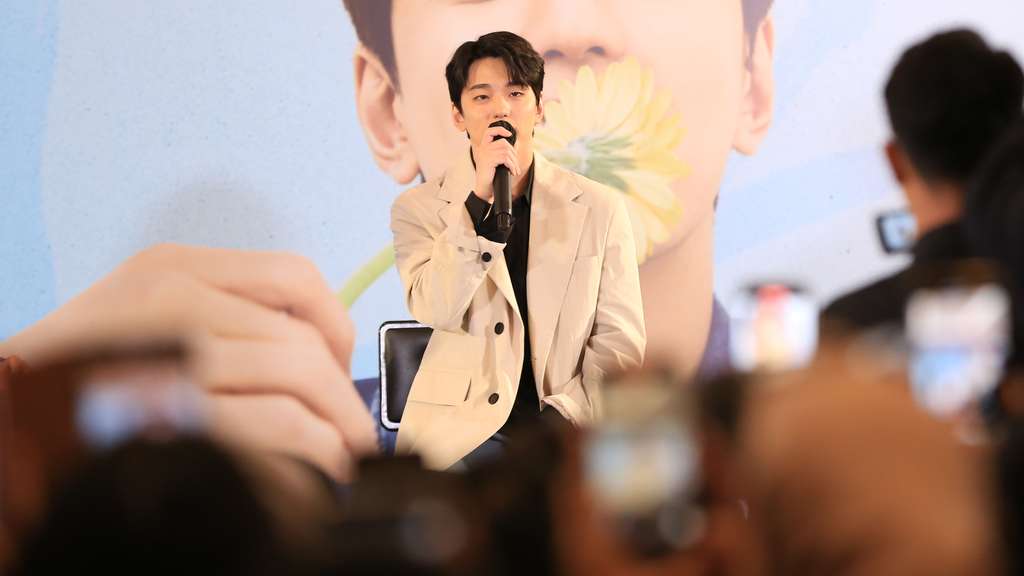 Sebelum Berangkat Wajib Militer Kim Mingue Gelar Fanmeeting di Jakarta