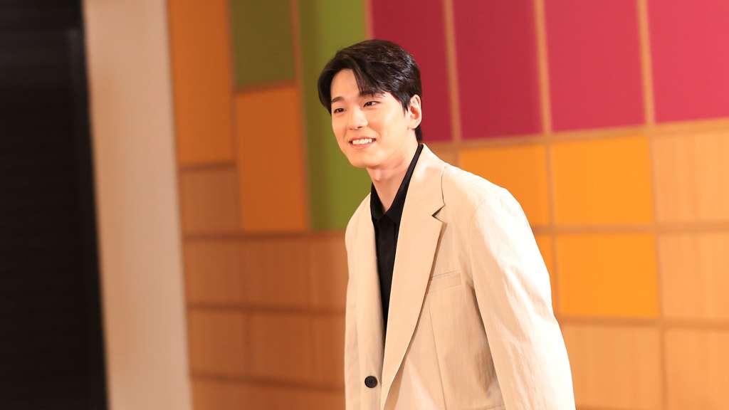 Sebelum Berangkat Wajib Militer Kim Mingue Gelar Fanmeeting di Jakarta