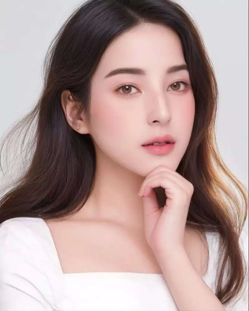 17 Potret Artis Ikutan Tren Filter AI Mirip Wanita Korea, Nia Ramadhani Malah Gagal Total!