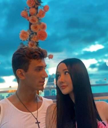Potret Lucinta Luna Dilamar Bule, Nikita Mirzani: Adam sama Maemunah