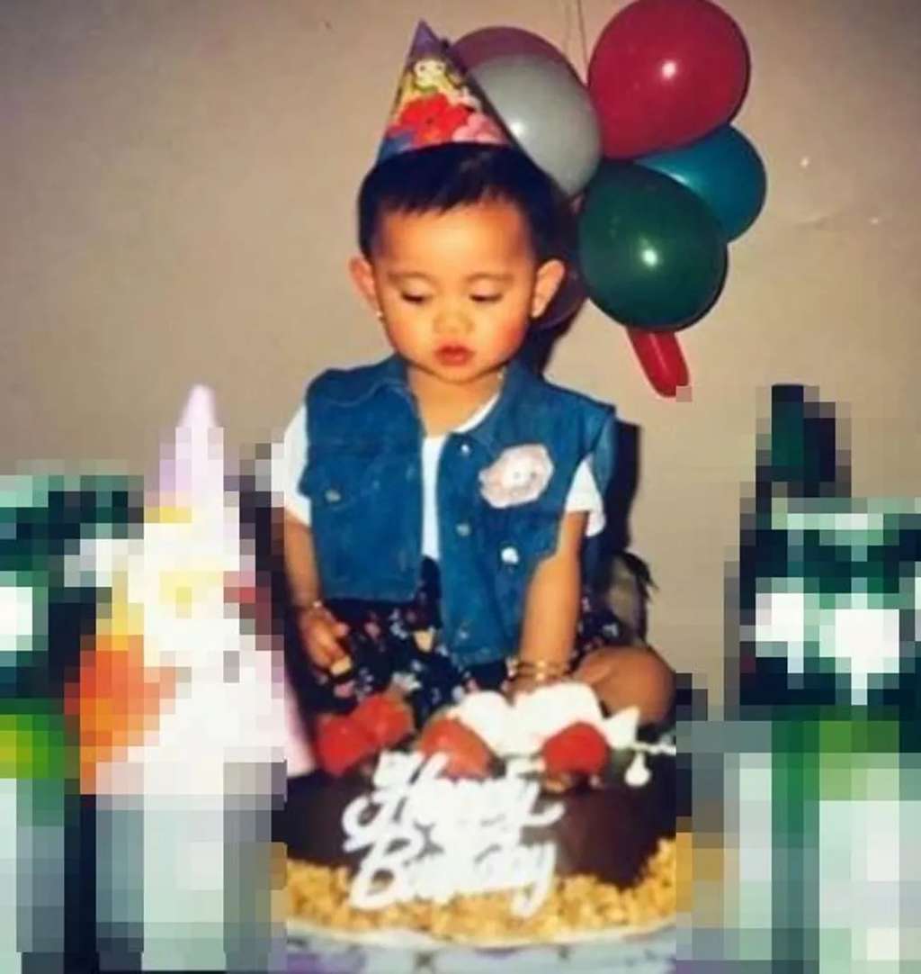 15 Foto Masa Kecil Artis Saat Rayakan Ultah, Ayu Ting Ting Usia 5 Tahun Udah Dandan Menor