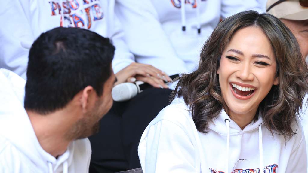Bunga Citra Lestari Deg-degan Jadi Istri Reza Rahadian