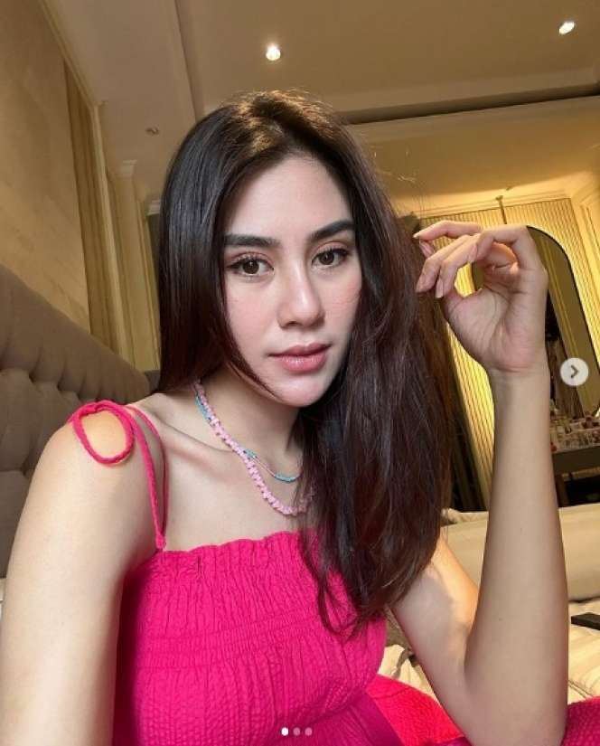 10 Adu Gaya Syahnaz Sadiqah VS Lady Nayoan, Istri Rendy Kjaernett Bongkar Dugaan Perselingkuhan Suami & Adik Raffi Ahmad